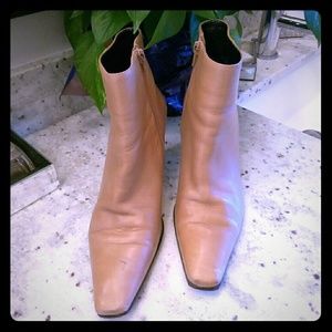 Authentic Etienne Aigner Tan Ankle Boots